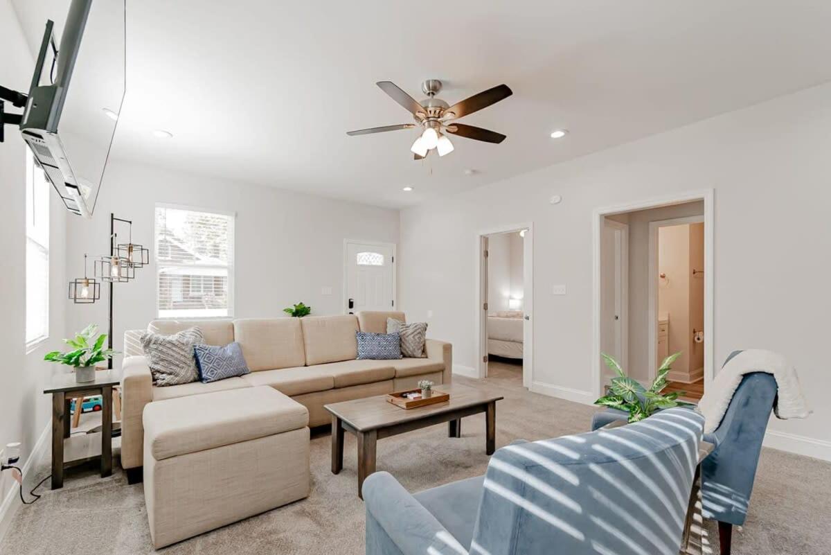 Perfectly Paired On Pope - Two Houses Columbia Extérieur photo