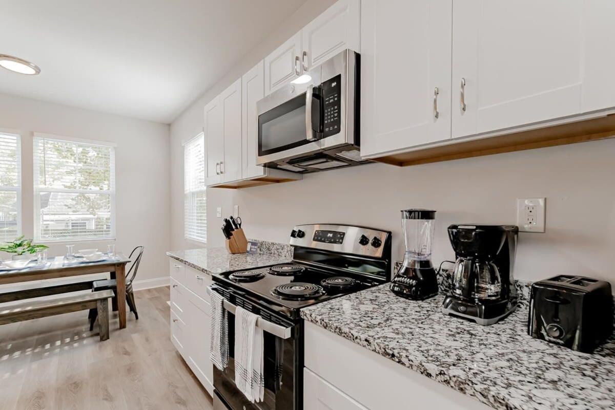 Perfectly Paired On Pope - Two Houses Columbia Extérieur photo